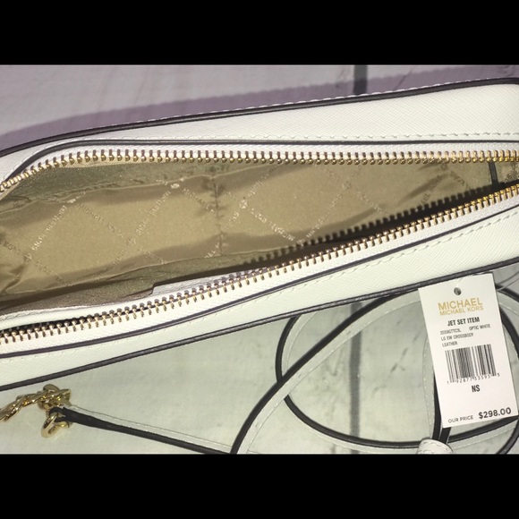 🥳 HP 🥳 Michael Kors Jet Set Crossbody - Picture 6 of 6
